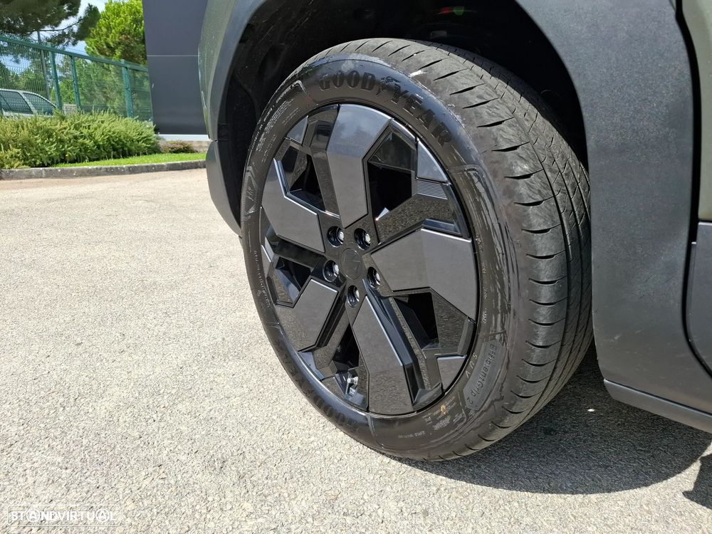 Suzuki e Vitara 61 kWh S3 4WD - 9