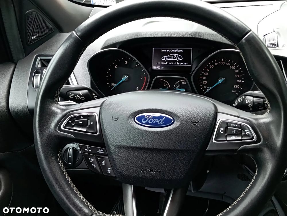 Ford Kuga 2.0 TDCi 4x4 ST-Line - 17
