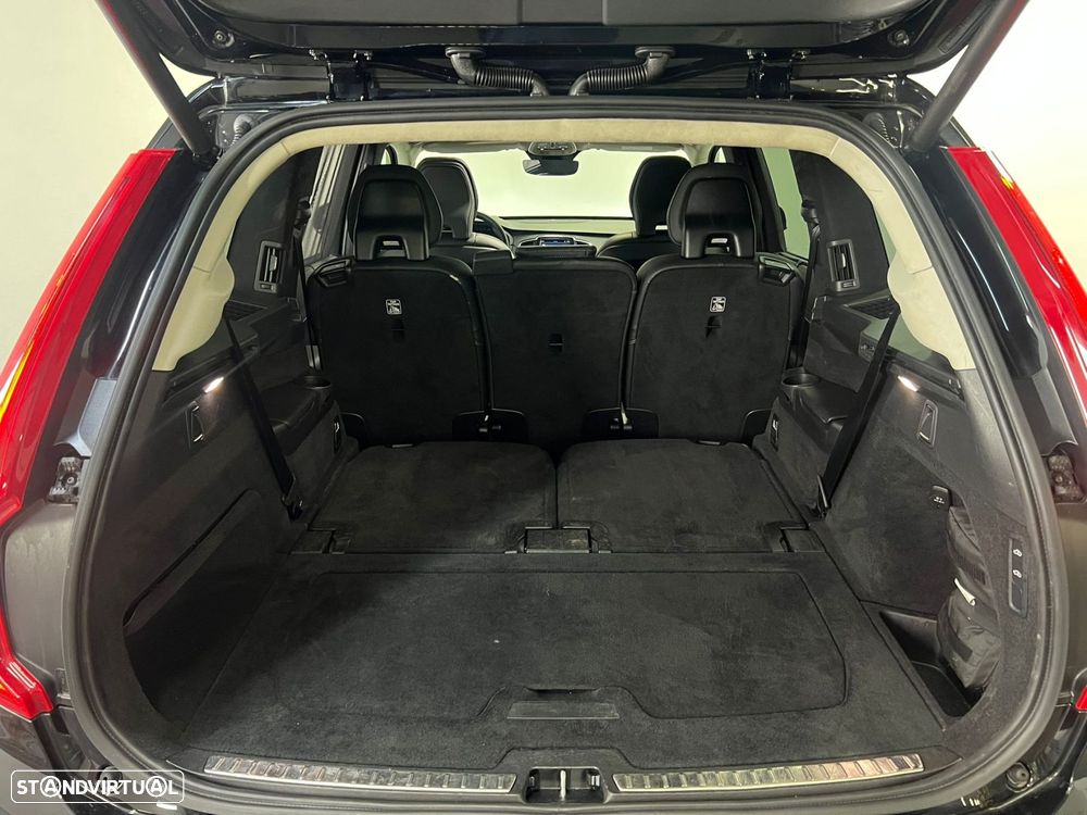 Volvo XC 90 2.0 T8 PHEV Ultimate Dark AWD - 30