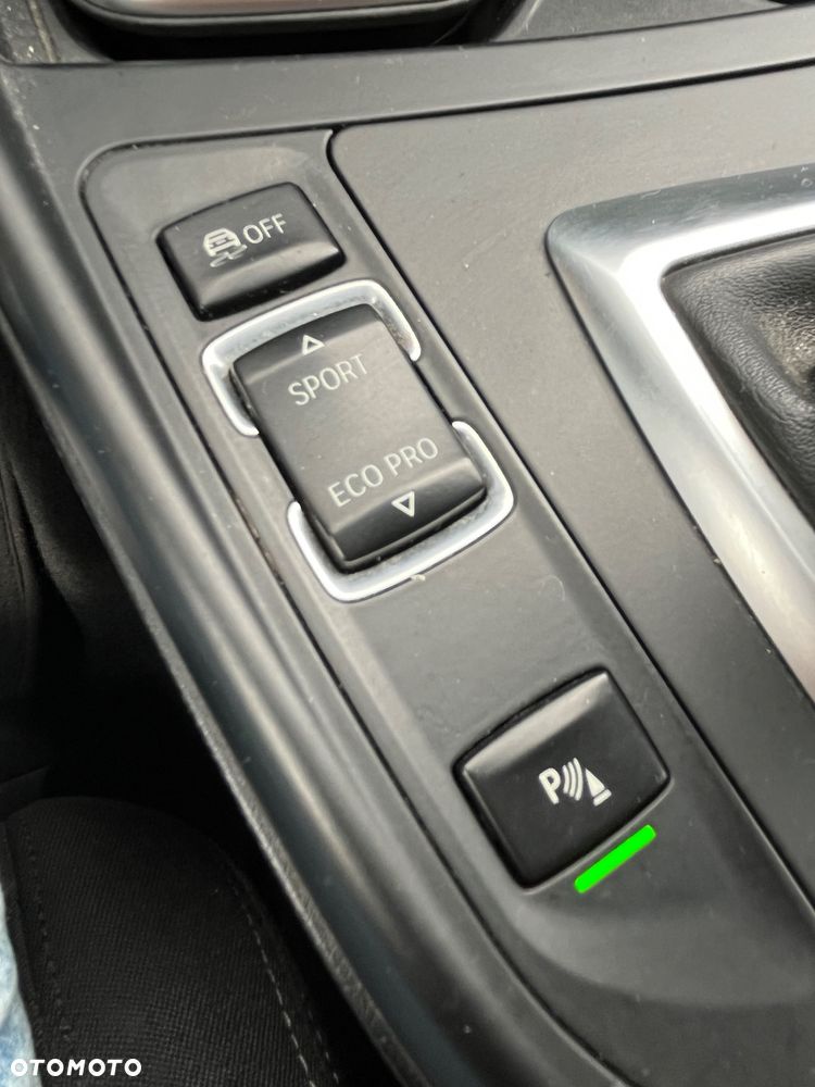 BMW Seria 1 125d Sport-Aut Sport Line - 26