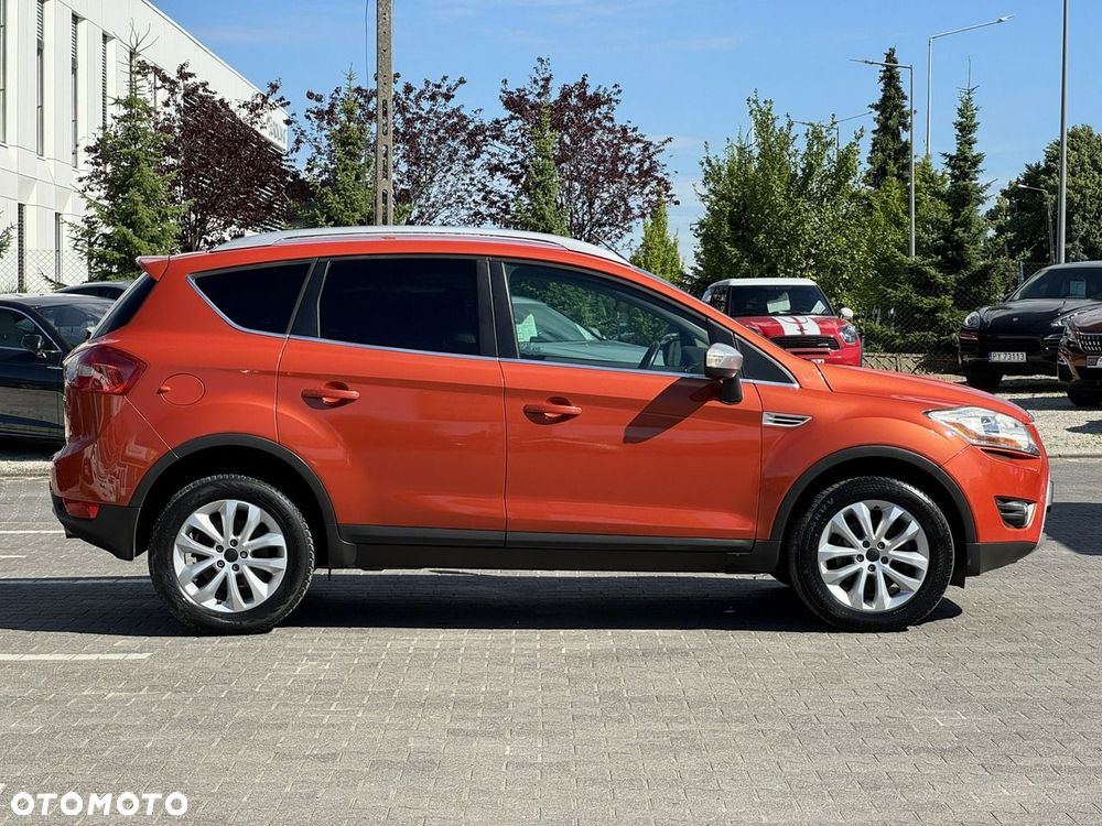 Ford Kuga - 10