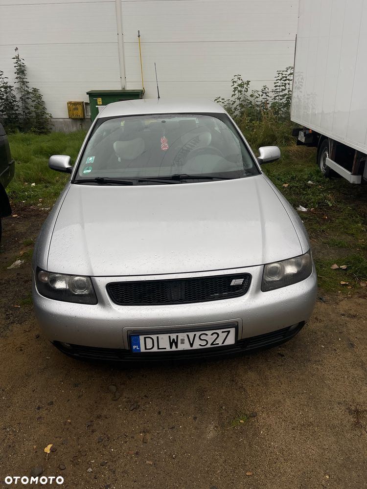 Audi A3 2002 photo 2