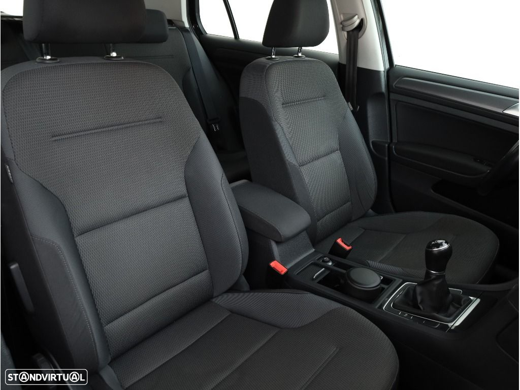VW Golf 1.6 TDI Stream - 27