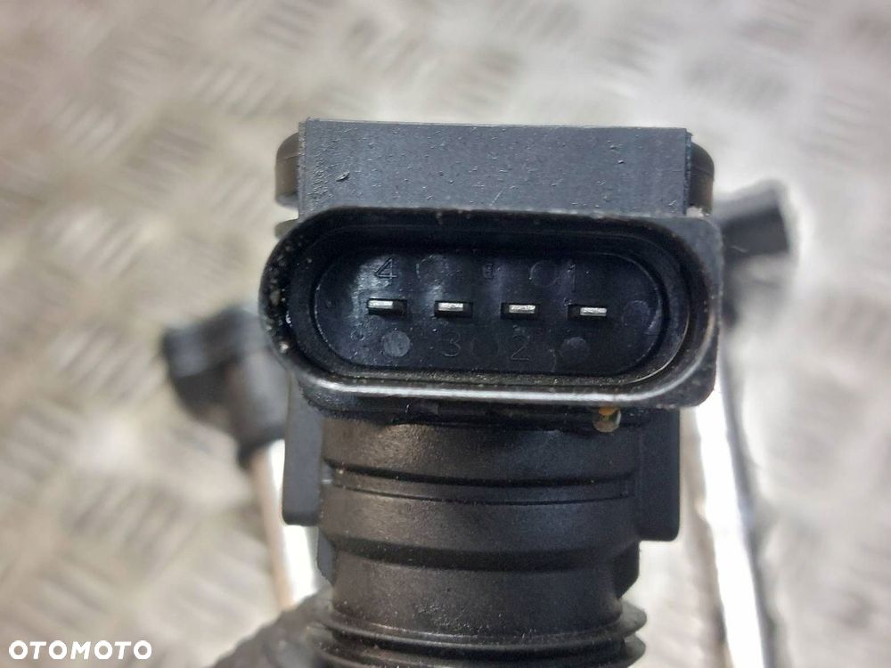 CEWKA ZAPŁONOWA KOMPLET AUDI A4 B6 2.0 20V 0040102033 0040102032 - 4