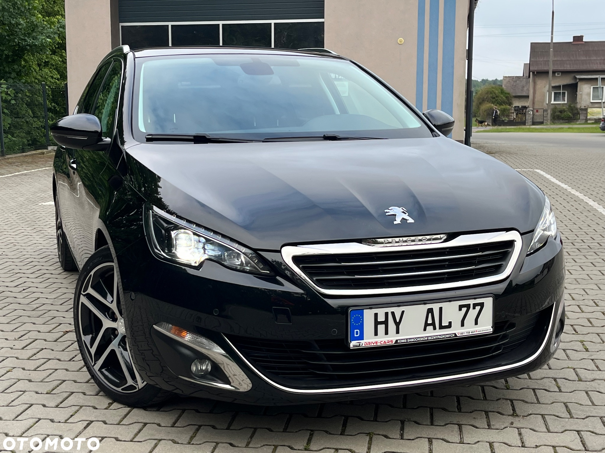 Peugeot 308 SW BlueHDi 150 EAT6 Stop & Start Allure - 3