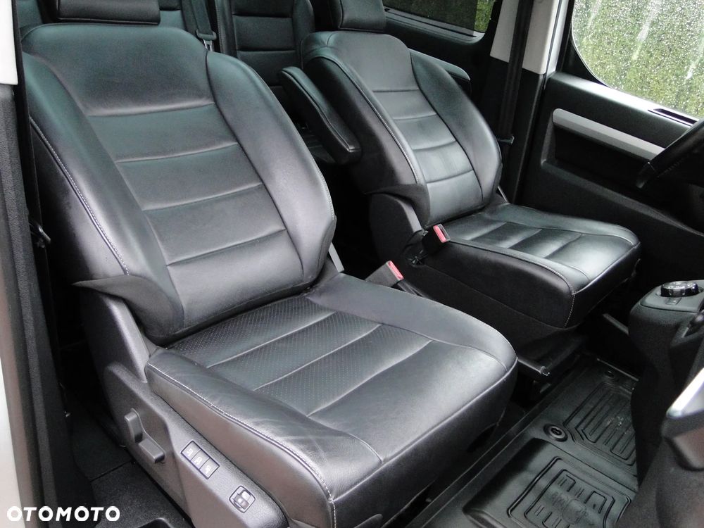 Toyota Proace Verso 2.0 D4-D Long Family - 17