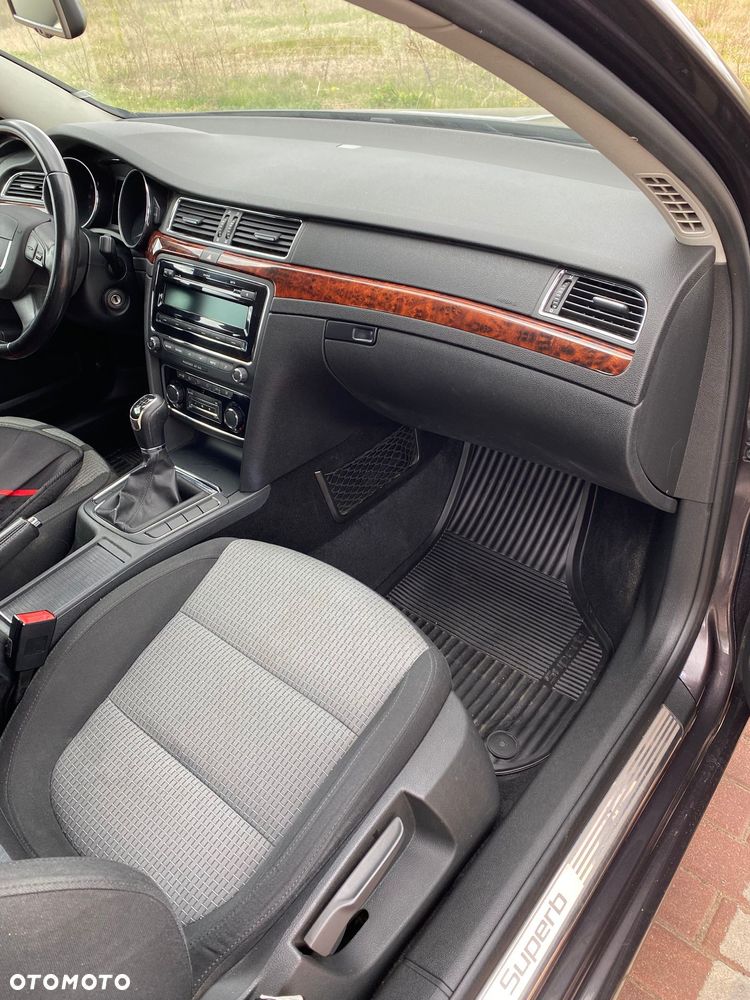 Skoda Superb 1.9 TDI Ambition - 26