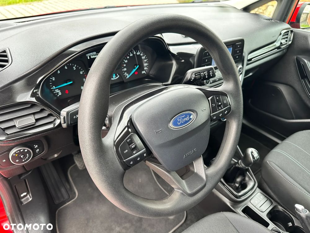Ford Fiesta - 13