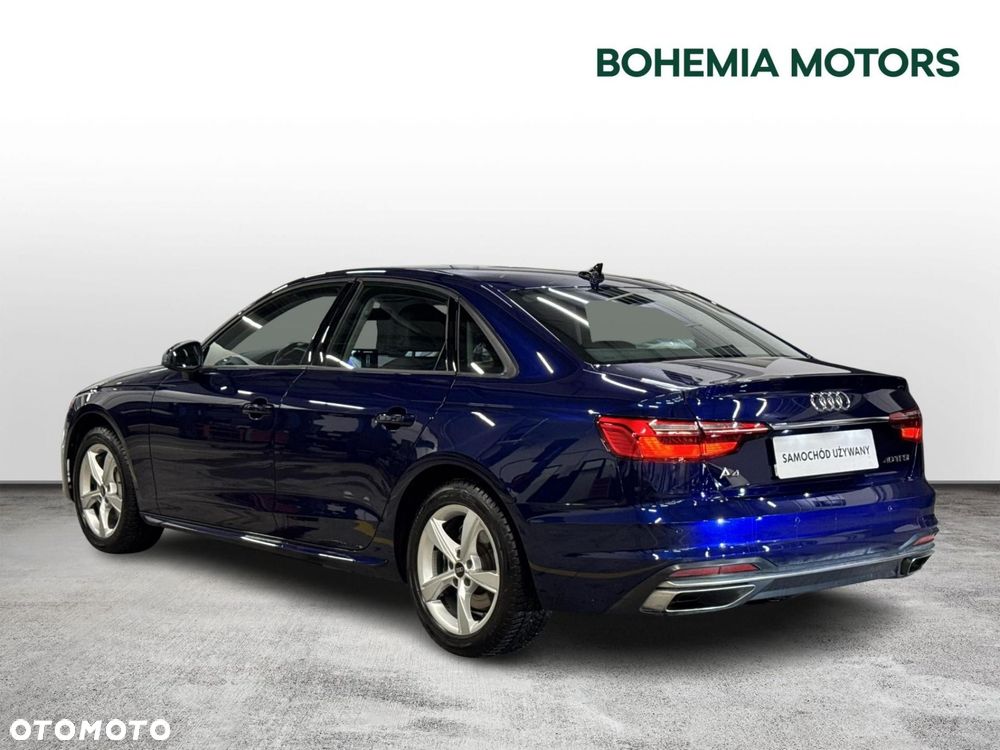Audi A4 Limousine - 4