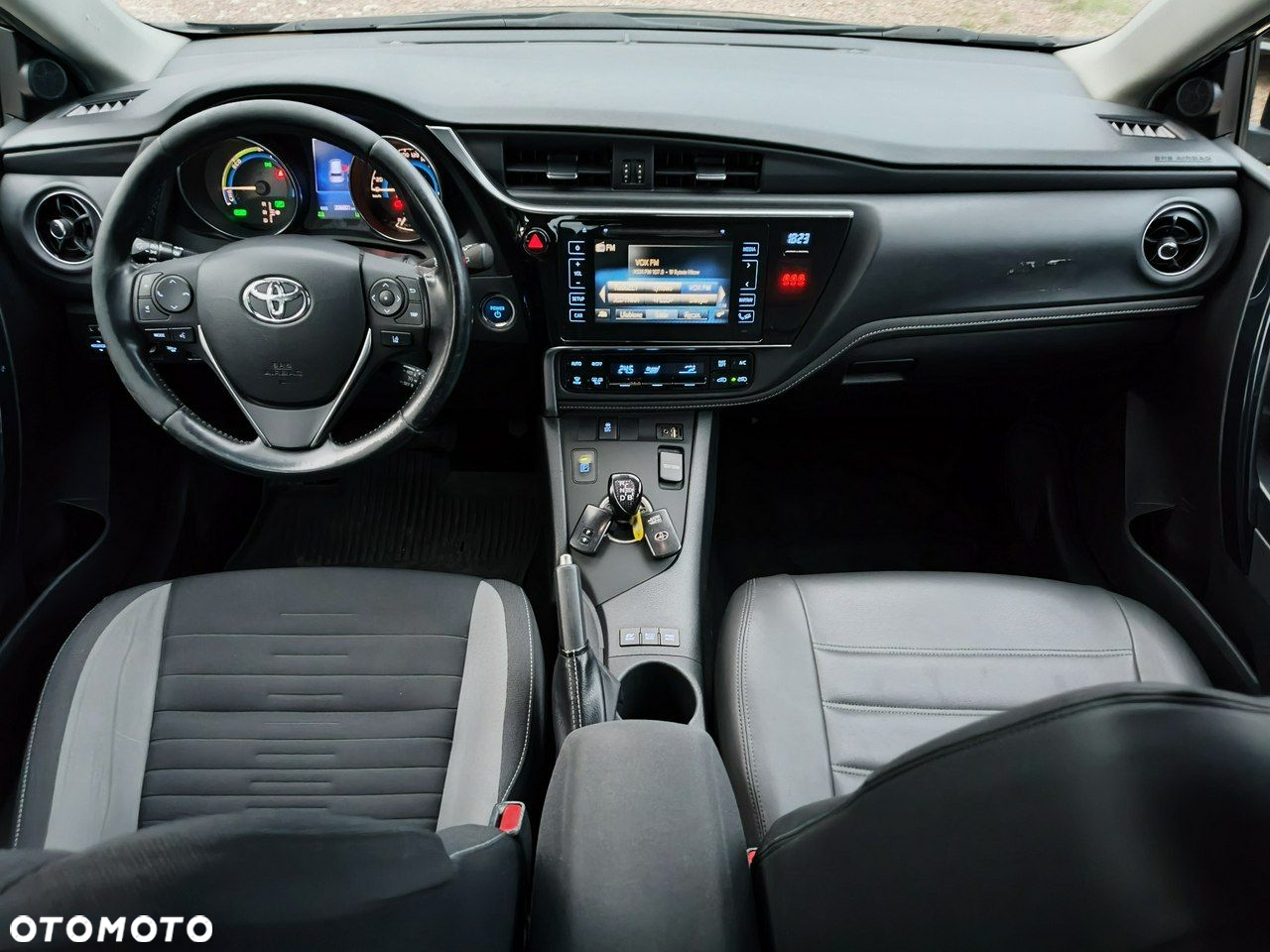 Toyota Auris - 16
