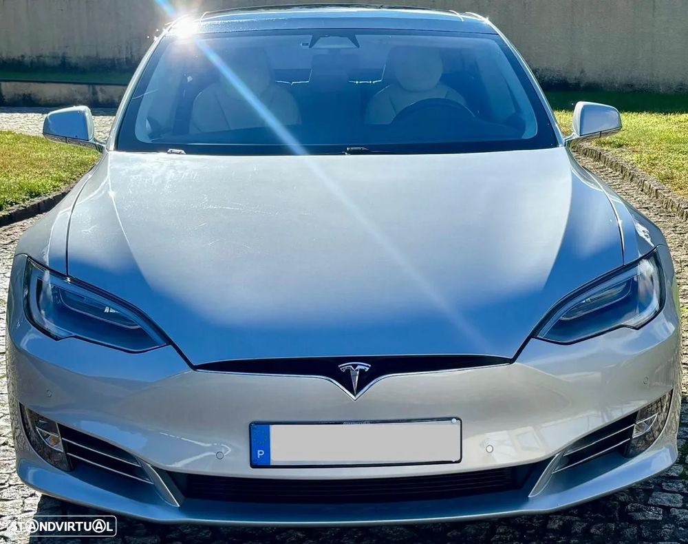 Tesla Model S 75D - 7