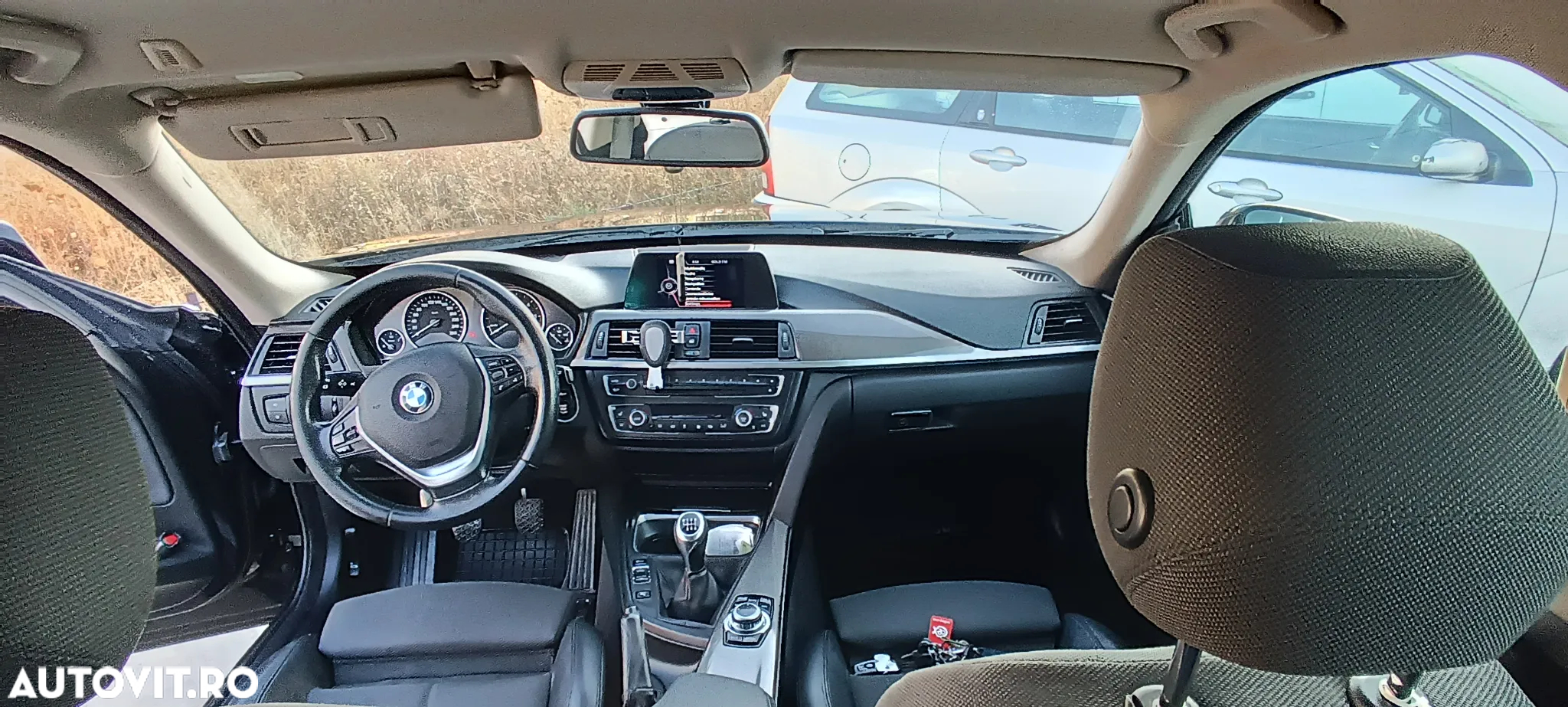 BMW Seria 3 320d - 5