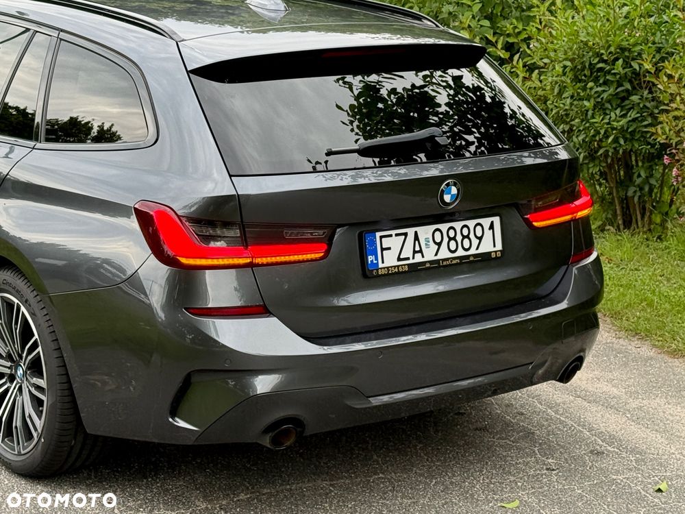 BMW Seria 3 318d M Sport Shadow - 6