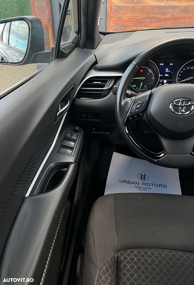 Toyota C-HR 1.8 HSD 122 CP 4x2 CVT Style - 16