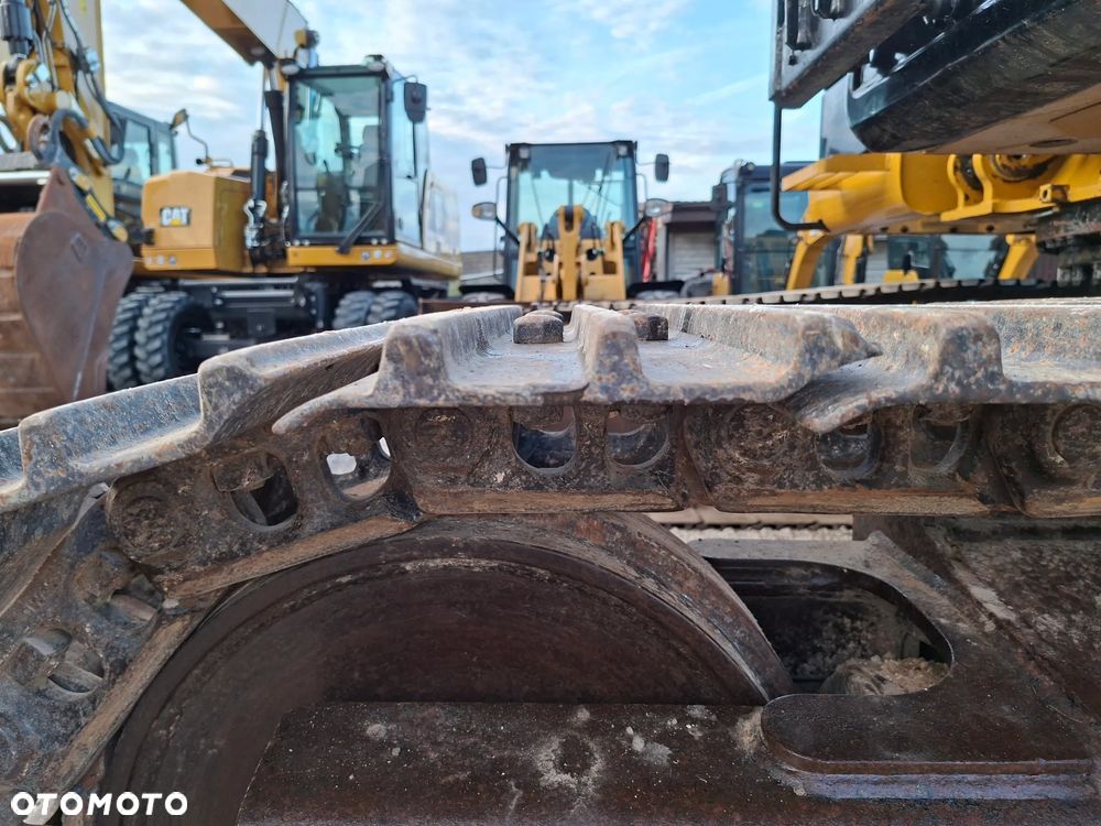Caterpillar CAT 320 EL - 33