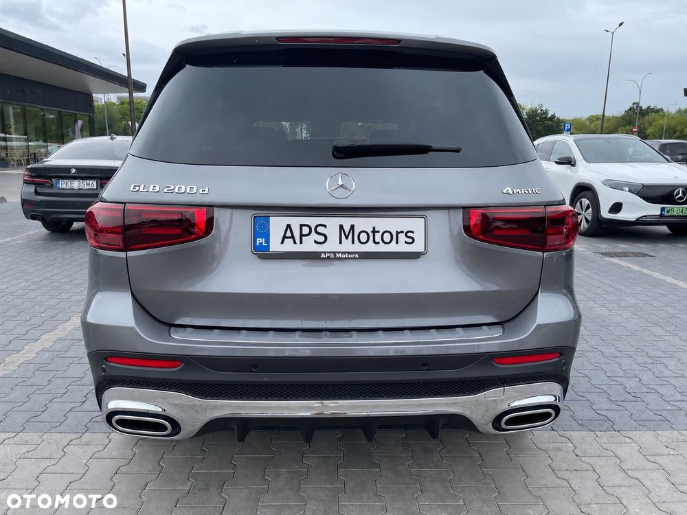 Mercedes-Benz GLB 200 d AMG Line 8G-DCT - 8