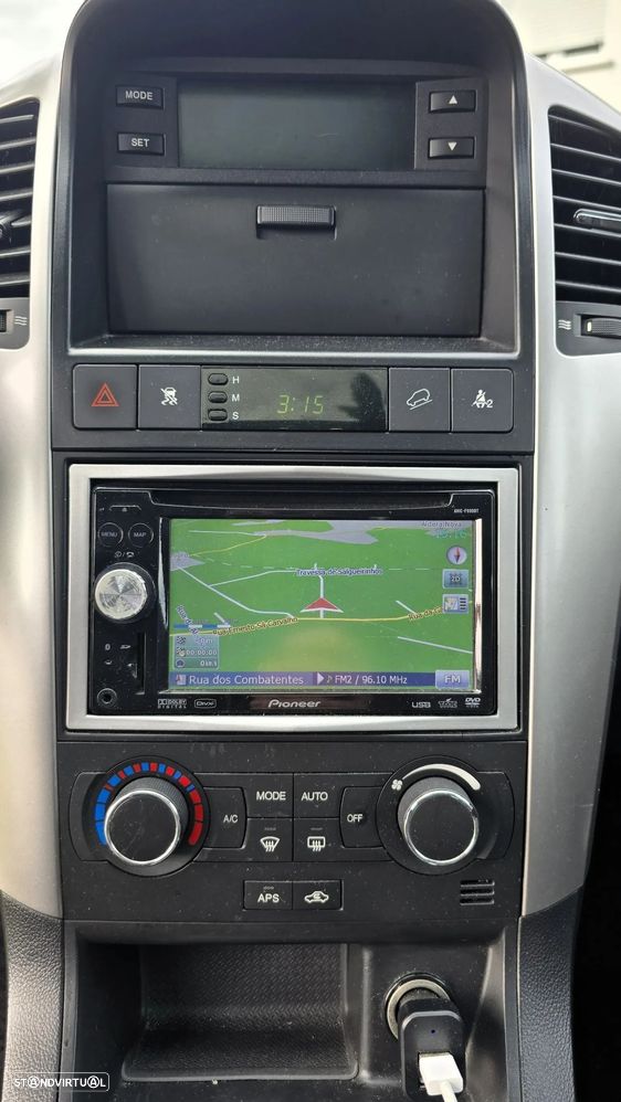 Chevrolet Captiva 2.0 VCDi Seven Extreme 7L - 44