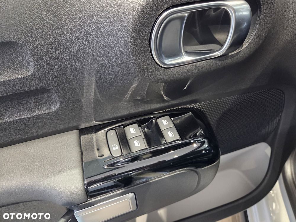 Citroën C3 1.2 PureTech Max EAT6 - 12