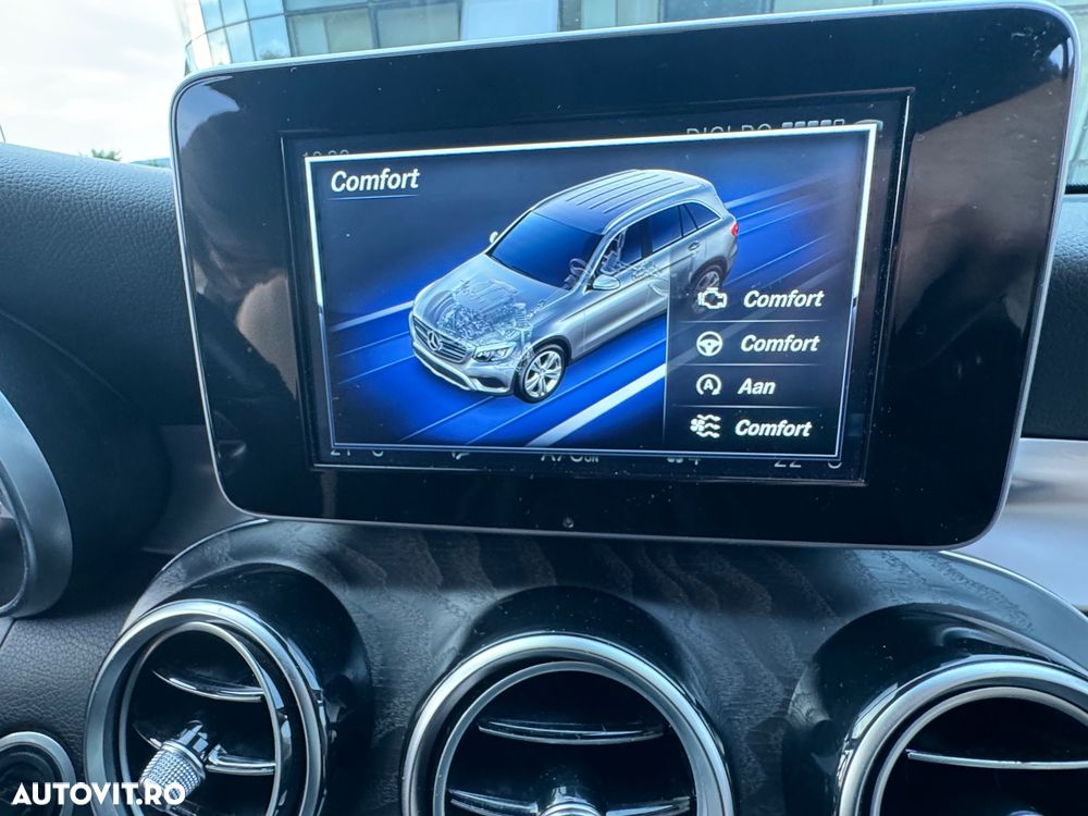 Mercedes-Benz GLC 220 d 4MATIC 9G-TRONIC AMG Line Plus - 25