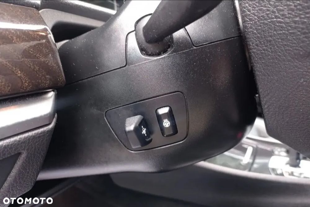 BMW 5GT 535d xDrive Tursimo Modern Line - 29