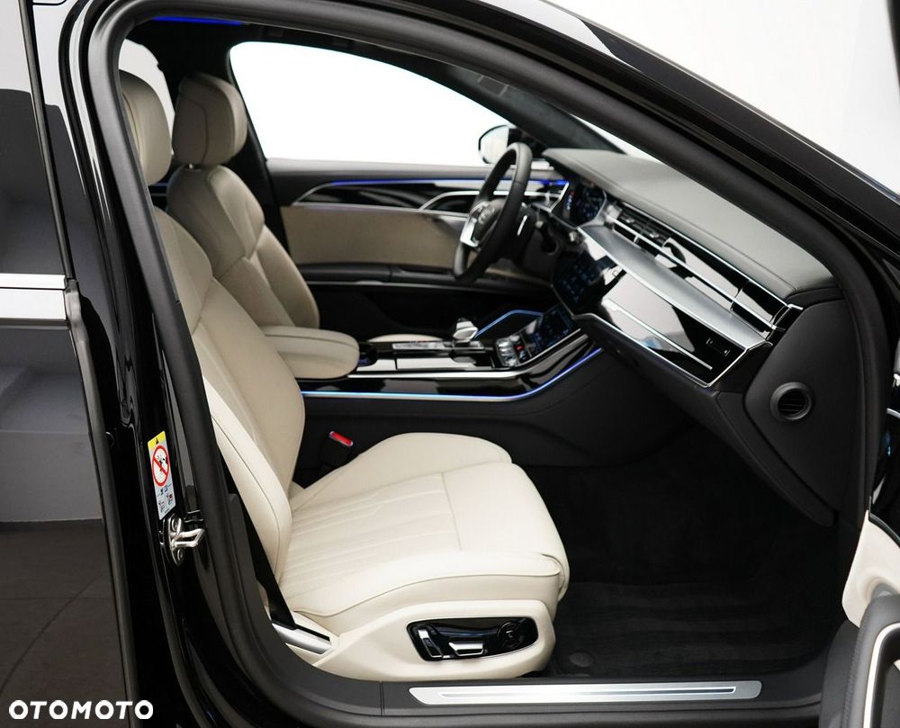 Audi A8 - 12