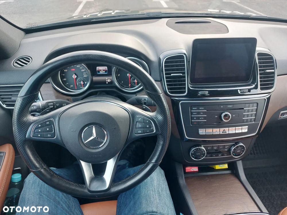 Mercedes-Benz GLE 250 d 4-Matic - 14