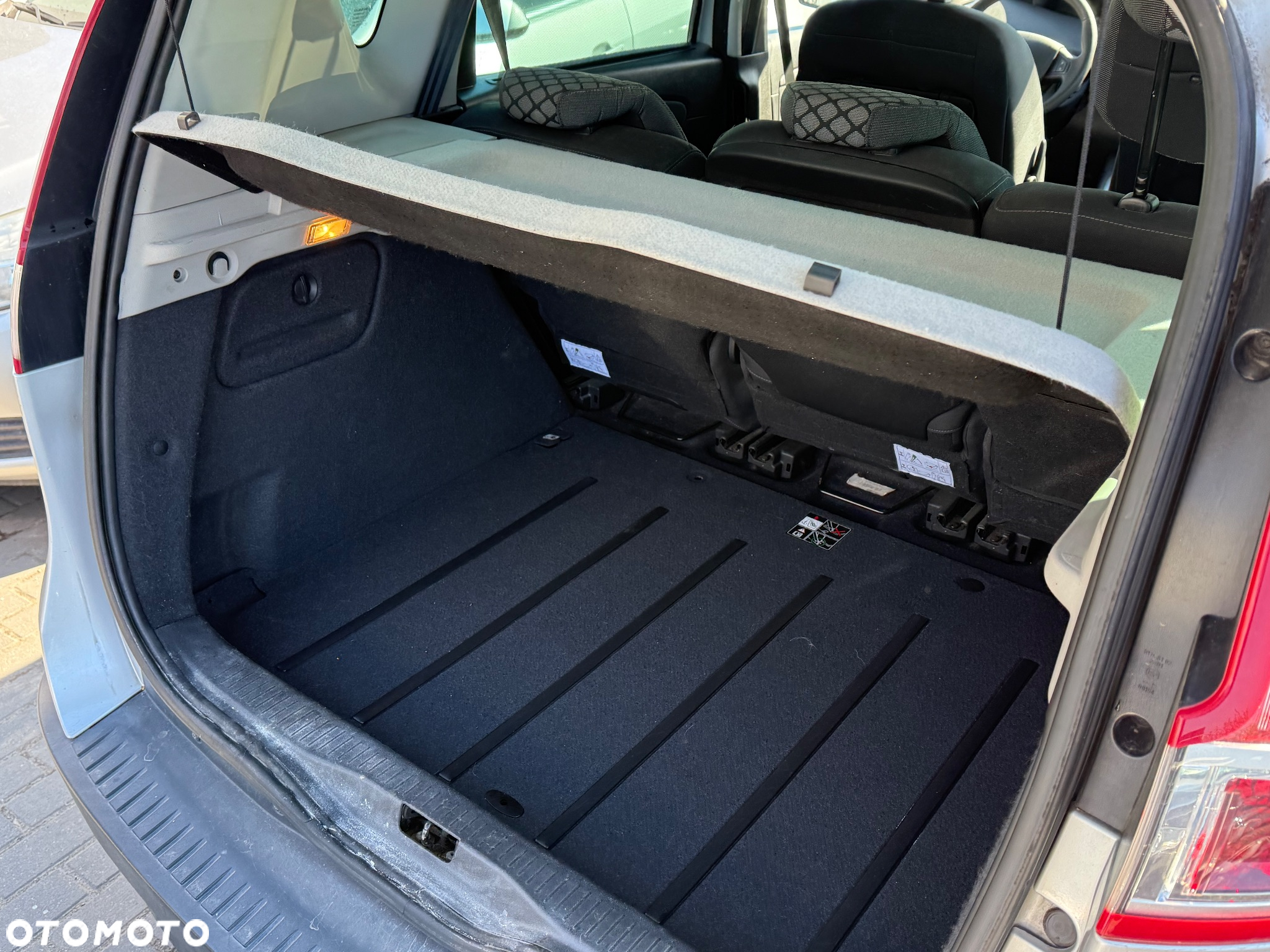 Renault Scenic ENERGY dCi 110 S&S Expression - 9
