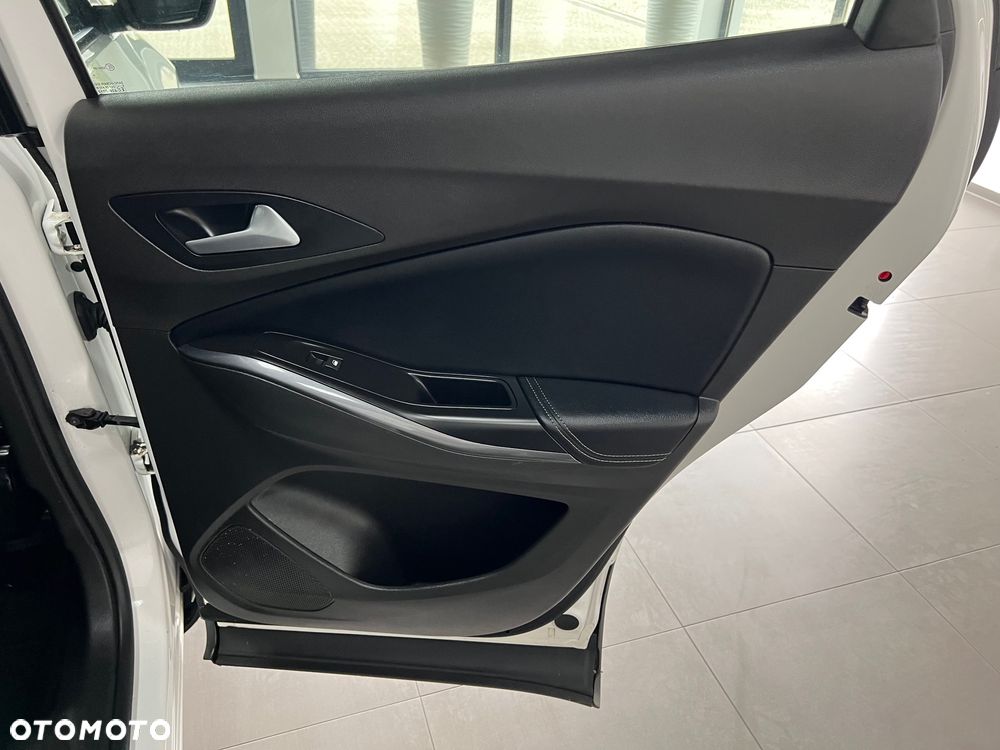 Opel Grandland X - 35