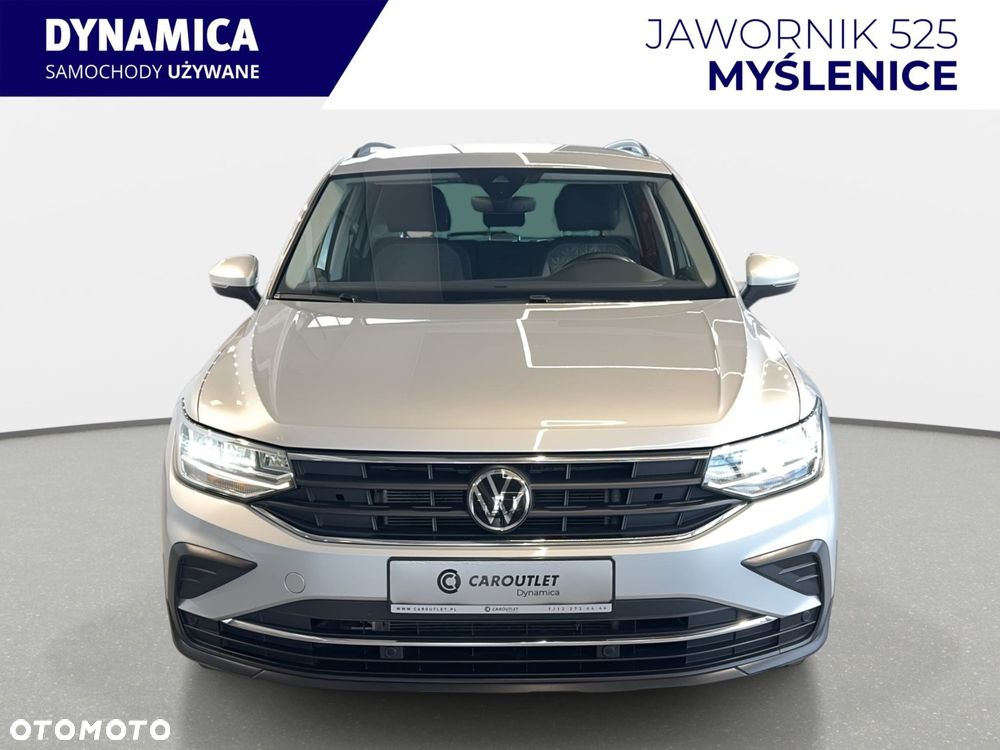 Volkswagen Tiguan - 4