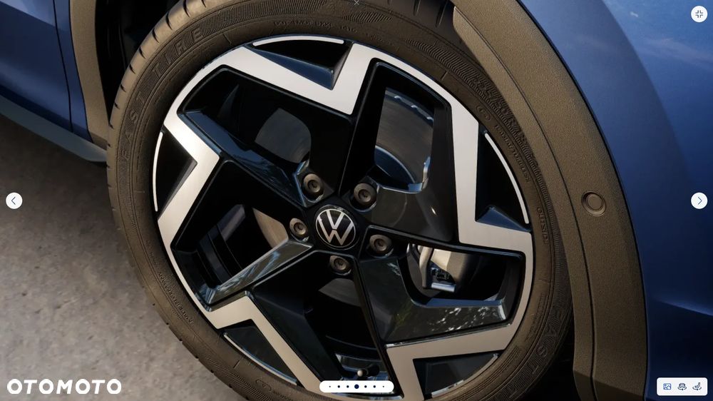 Volkswagen T-Roc - 8