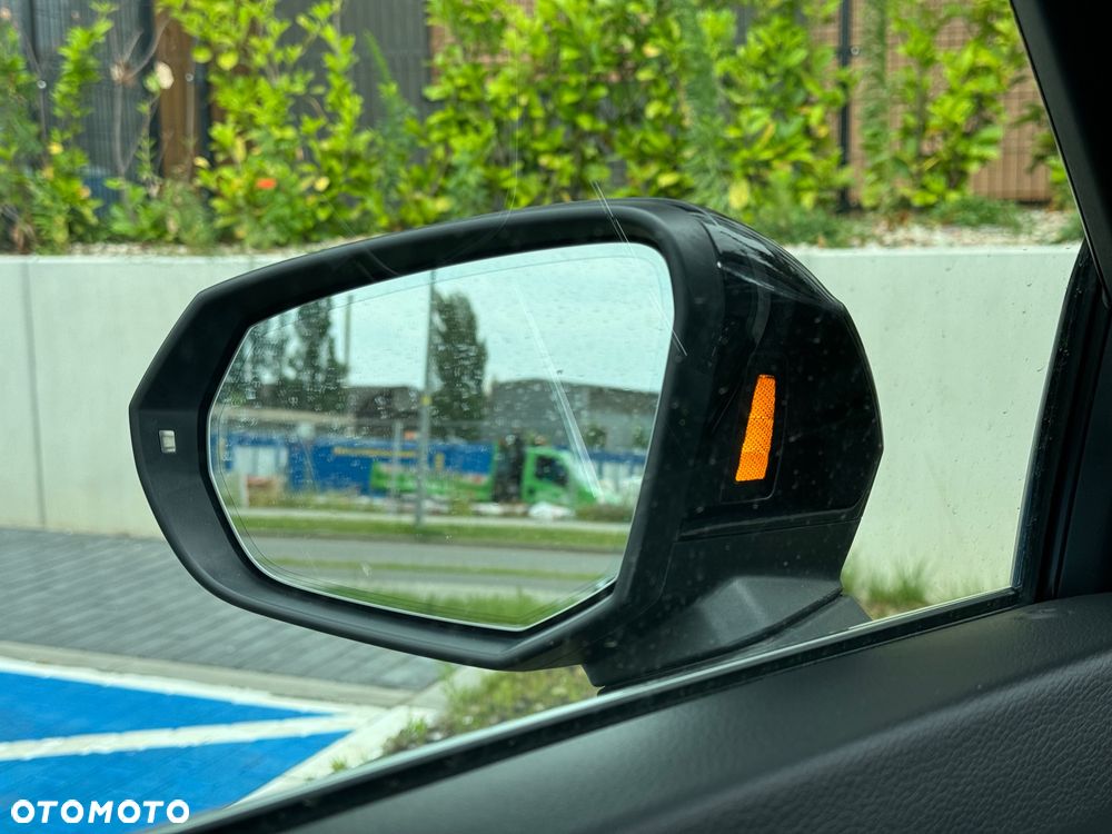 Audi Q3 - 18