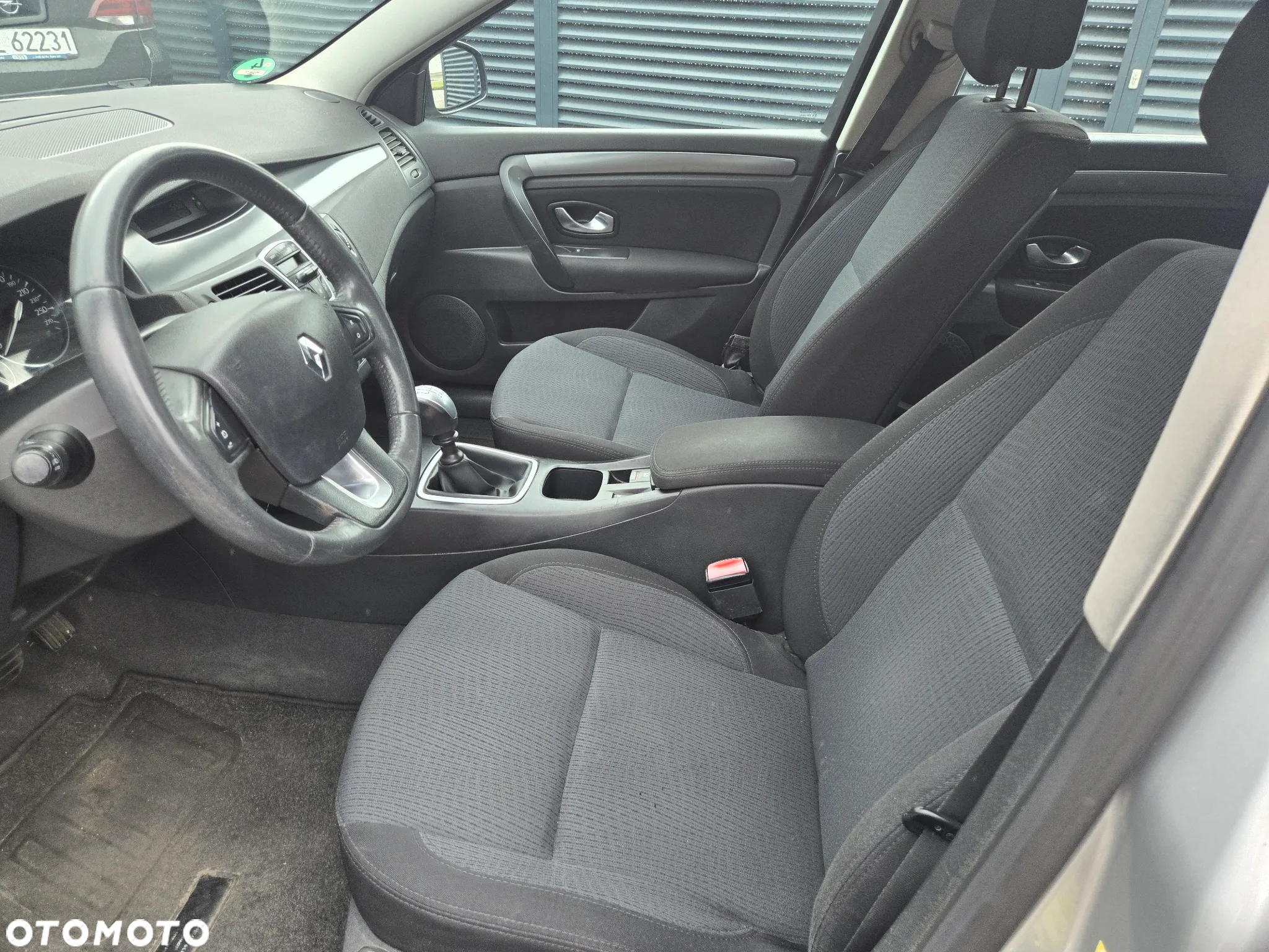 Renault Laguna 1.5 dCi Authentique - 6
