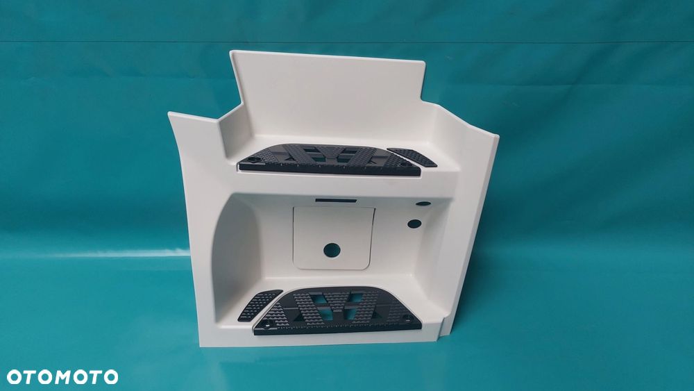 MERCEDES ACTROS MP4 STOPIEŃ DOLNY PRAWY STOPNICA KPL. - 1