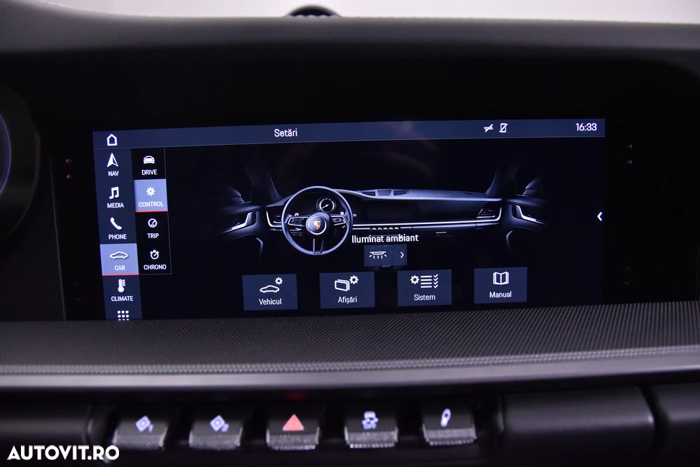 Porsche 911 Carrera 4S - 21