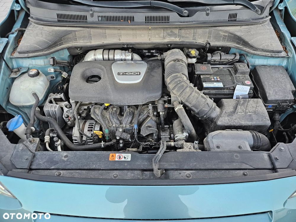 Hyundai Kona 1.6 T-GDI DCT 4WD Premium - 38