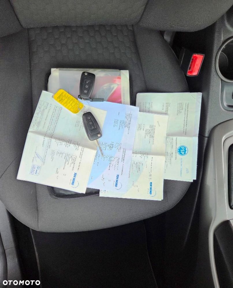 Ford Focus - 14