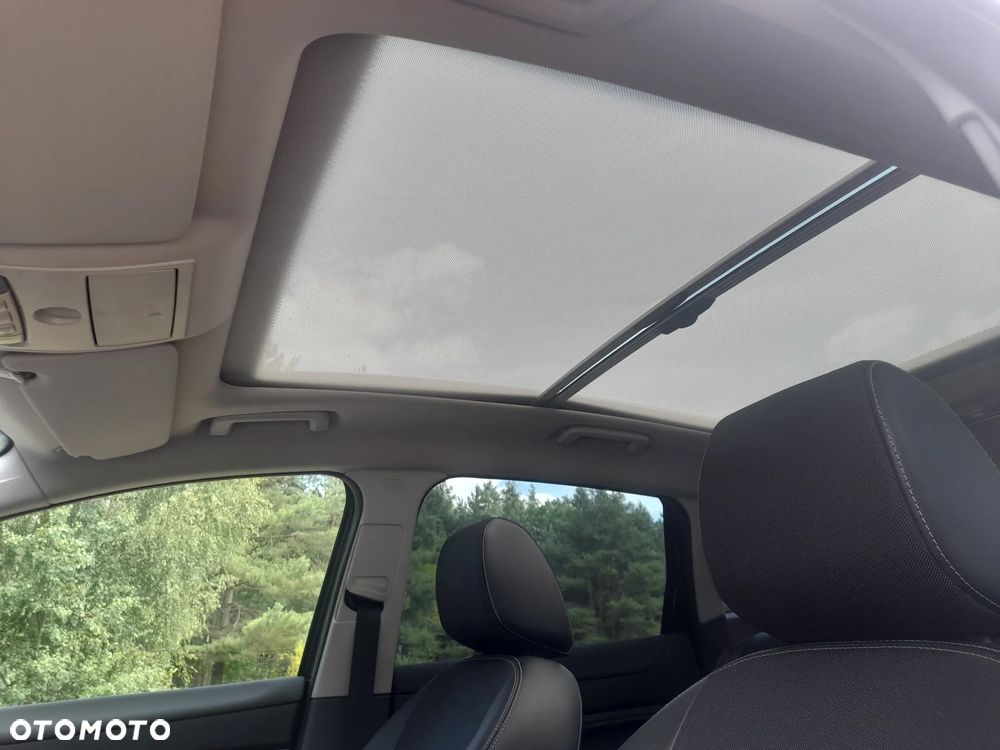 Ford Kuga 2.0 TDCi 4x4 Titanium - 12