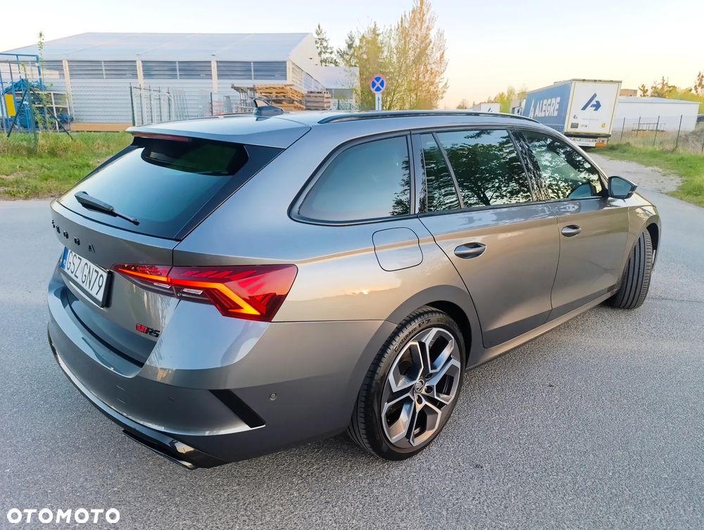 Skoda Octavia 2.0 TDI DSG 4x4 RS - 2