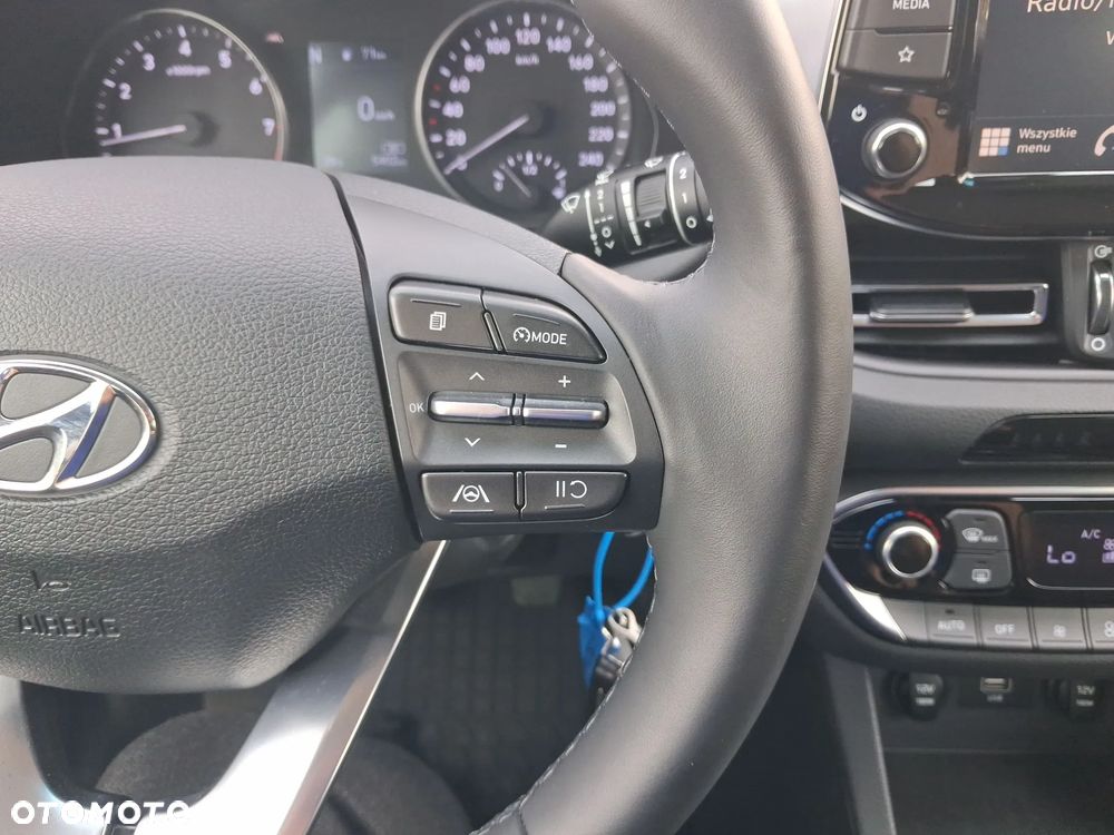 Hyundai i30 1.5 T-GDI 48V Smart - 16