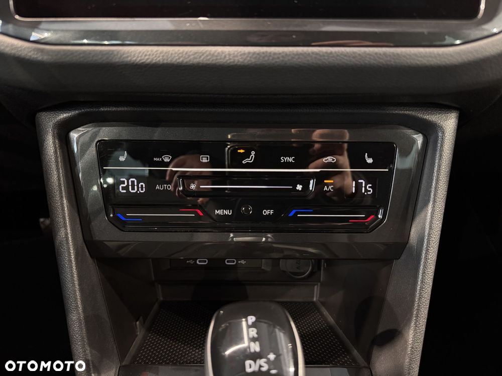 Volkswagen Tiguan - 26