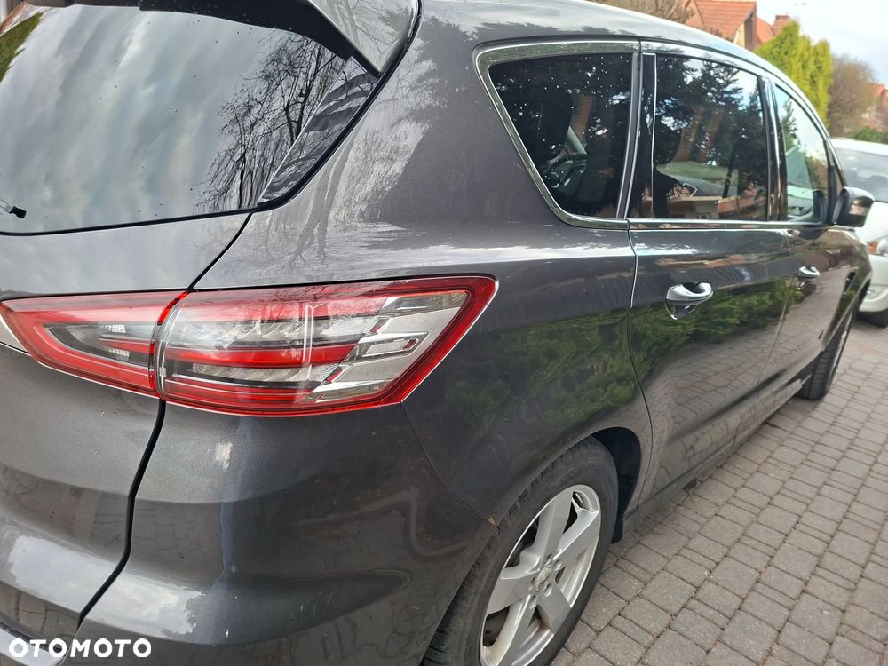 Ford S-Max 2.0 TDCi Titanium - 16