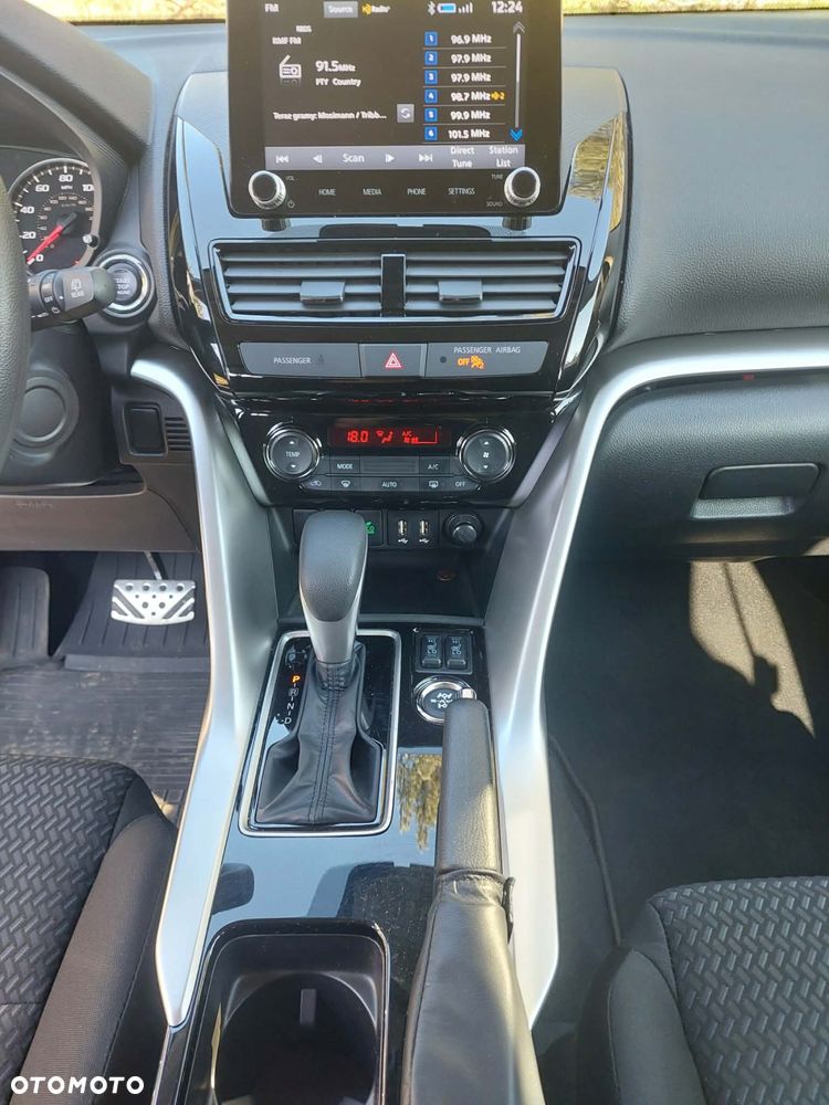 Mitsubishi Eclipse Cross - 6