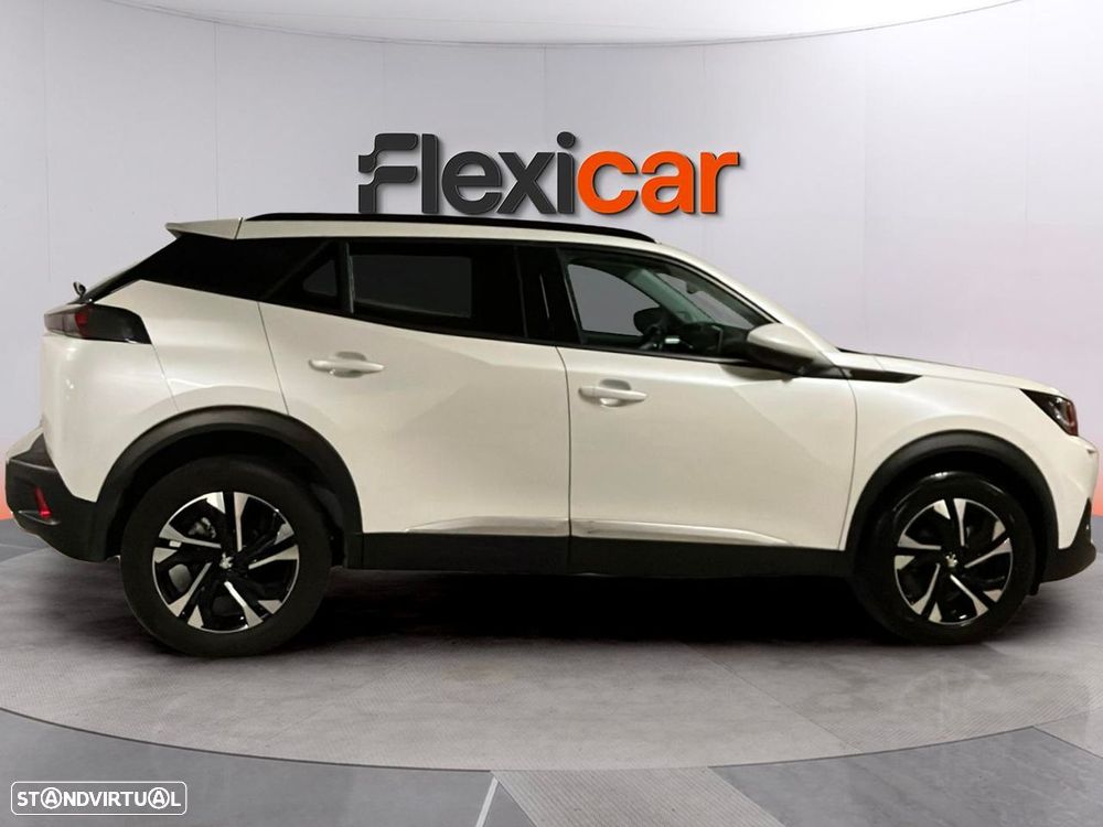 Peugeot 2008 1.2 PureTech Allure - 4
