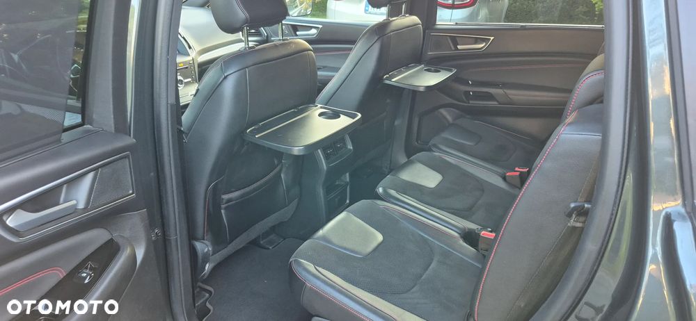 Ford S-Max 2.0 EcoBlue ST-Line - 36