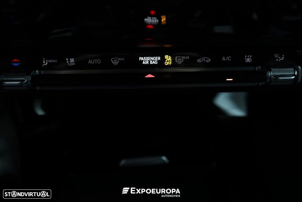 Mercedes-Benz A 250 e Style Plus - 22