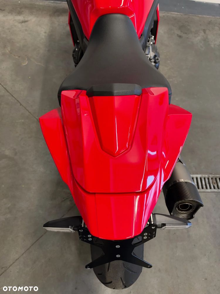 Honda CBR - 24