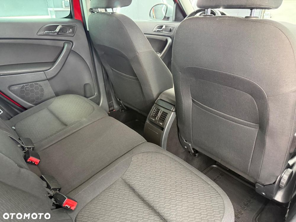 Skoda Yeti 2.0 TDI DSG 4x4 Adventure - 26