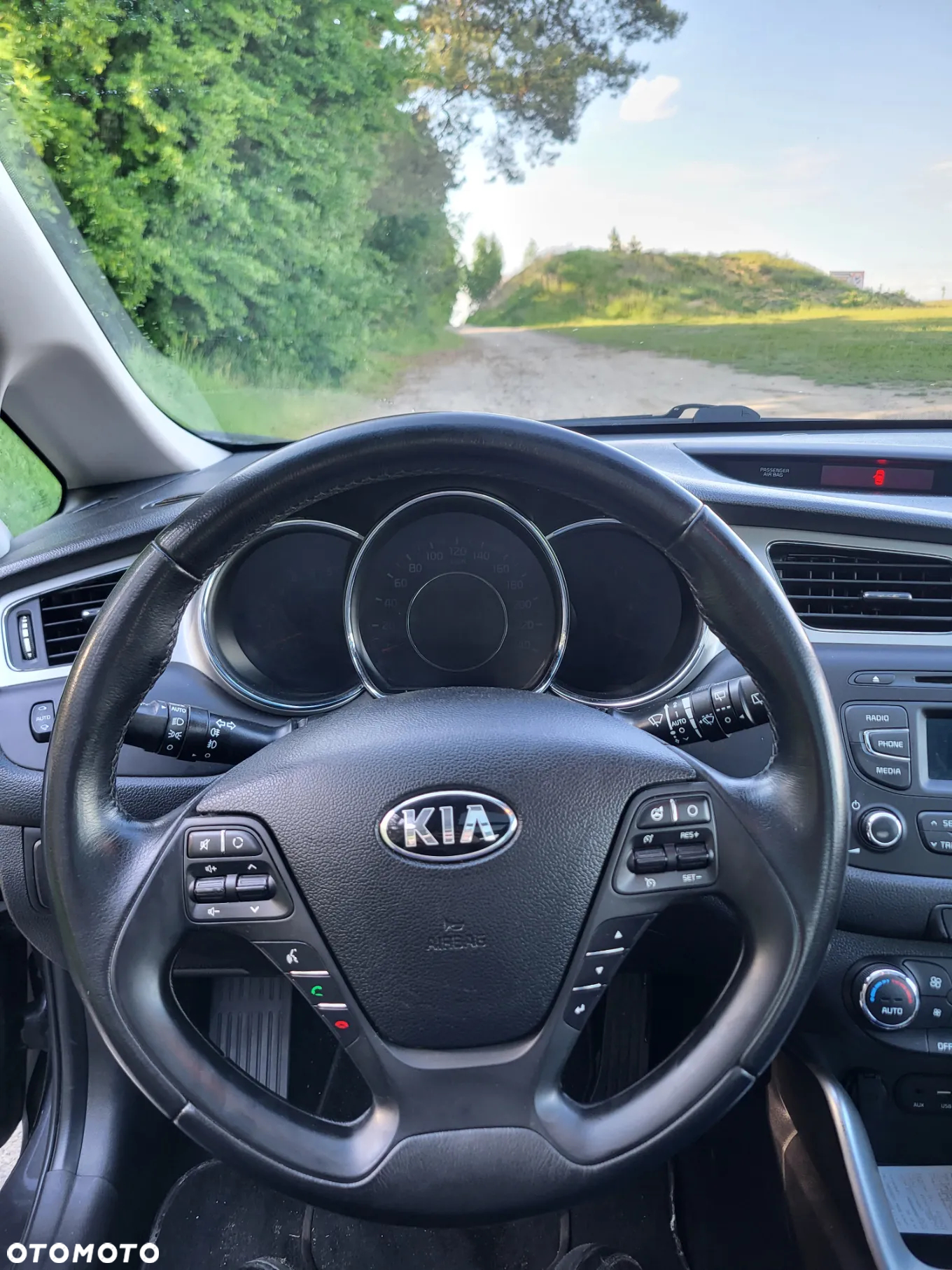 Kia Ceed Cee'd 1.6 CRDi L - 11