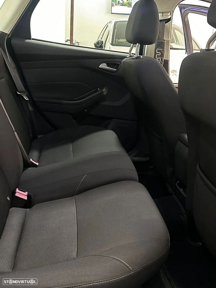 Ford Focus SW 1.5 TDCi Titanium - 14