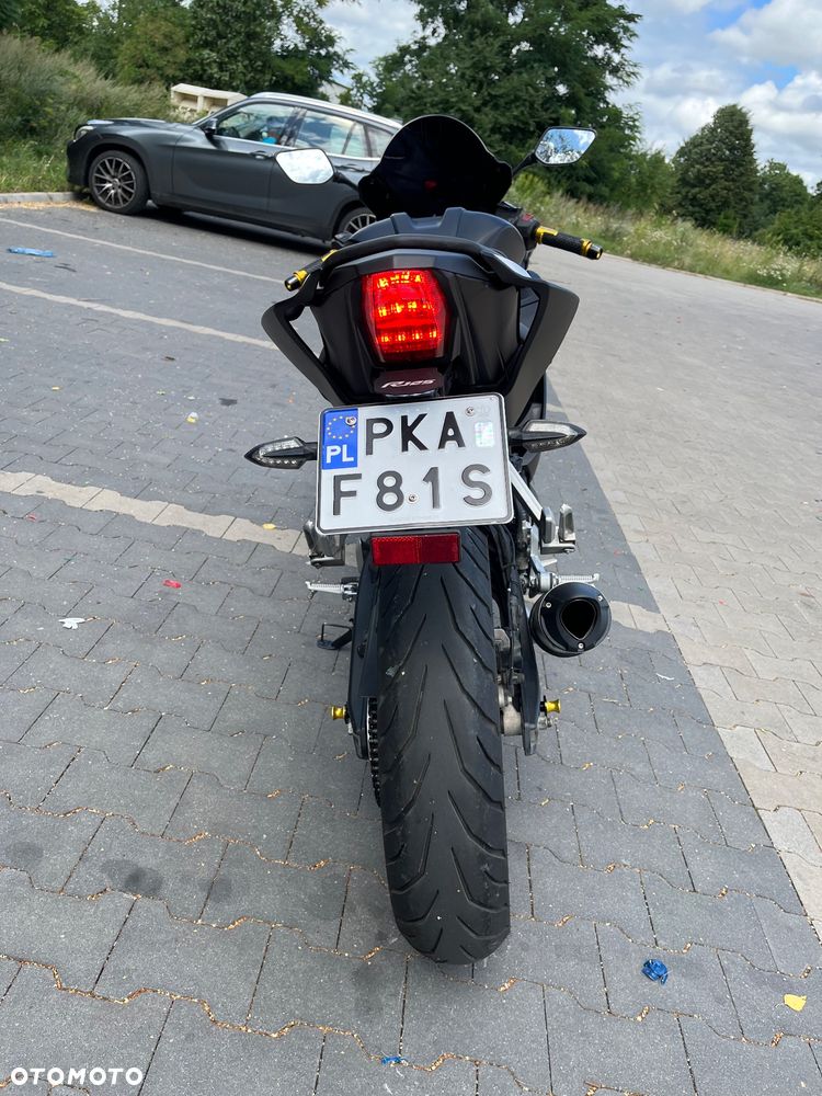 Yamaha R125 - 11